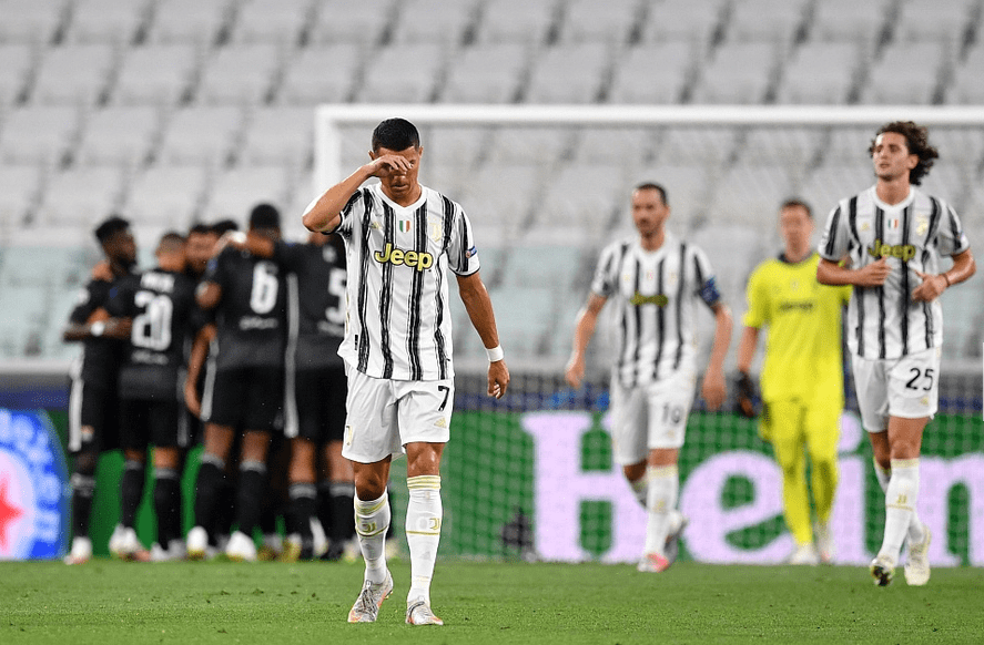  门兴格拉德巴赫爆冷客场掀翻拜仁